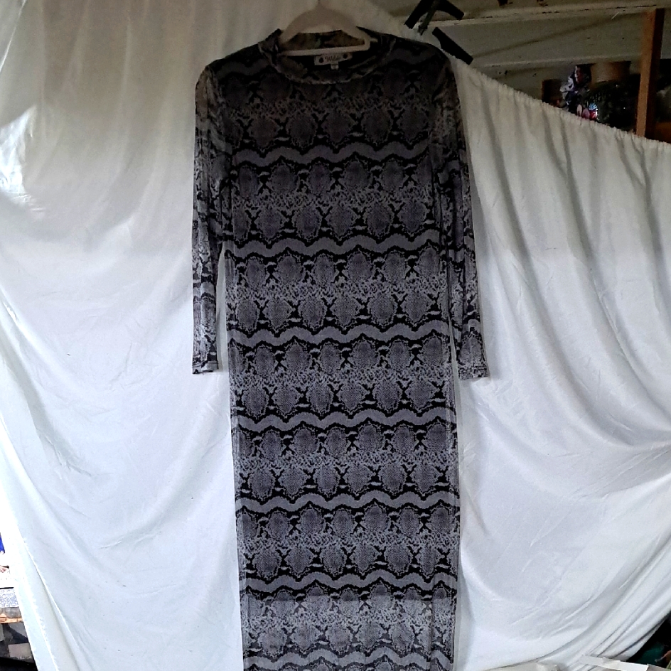 Wilde Medium Black And Grey Snake Skin Maxi